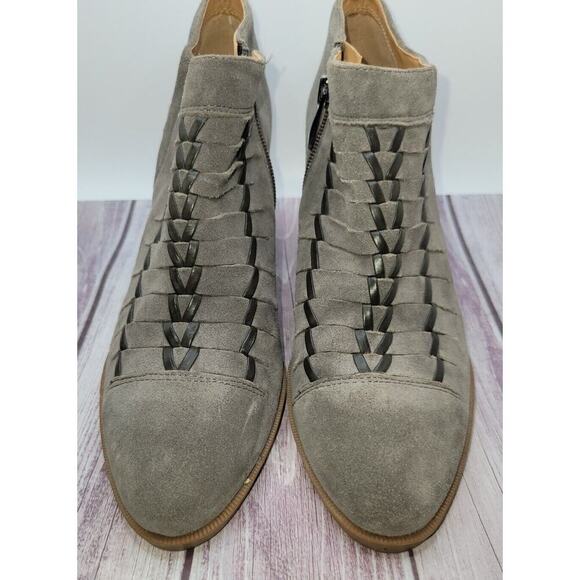 Franco Sarto Women's Dimona Boot Size 8 Block Heel Gray Suede Woven Slits - Picture 2 of 8